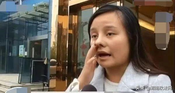 女子花3万整鼻子，整完以后连门都不敢出了